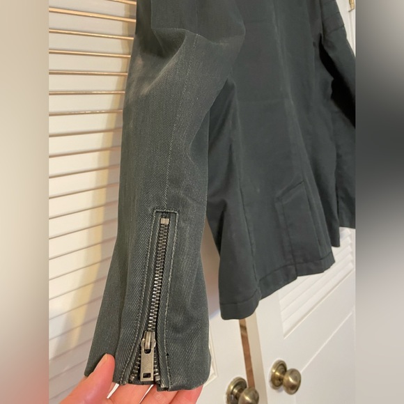 H&M Men’s Black Sport Jacket - Picture 10 of 12